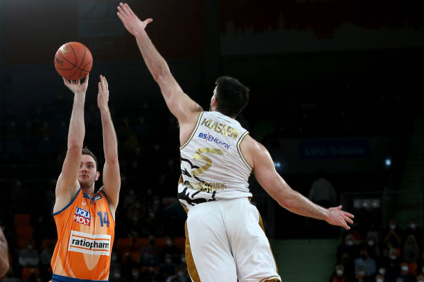 本的风格对 本的风格对