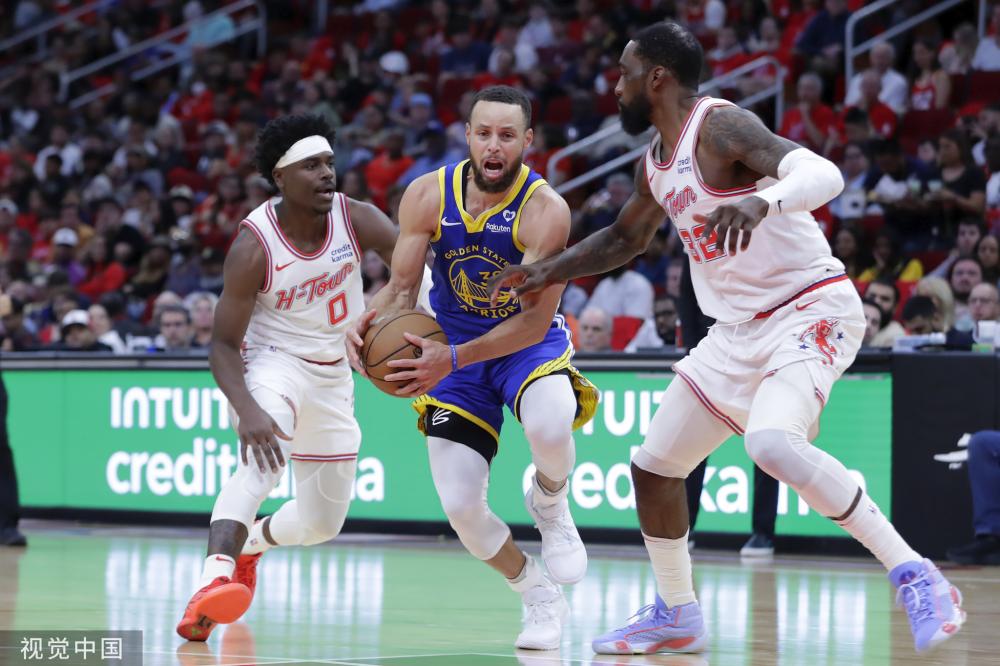 在场上再次 在场上再次